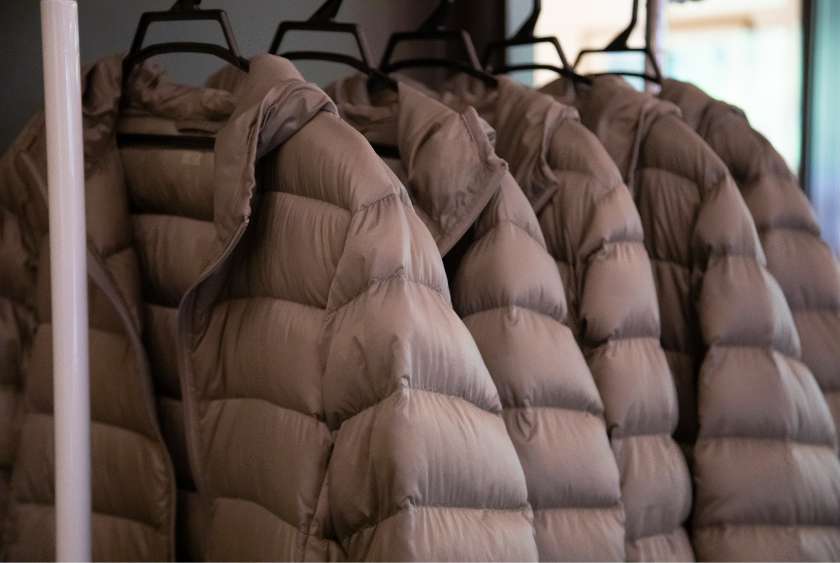 寒冷対策一式(毛布、ブランケット、防寒具、カイロ、タオル等)